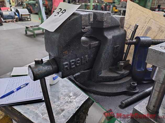 Cod.1491-U-Morsa-N°5-REGIA-con-mesa-01