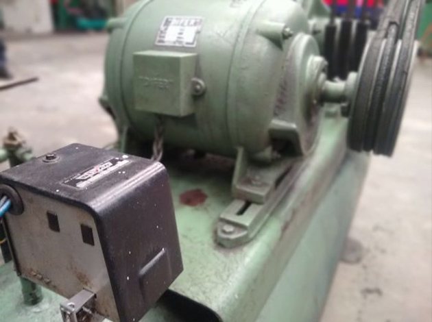 Cod.0786-U-Compresor-de-aire-bicilíndrico,altaybaja-06