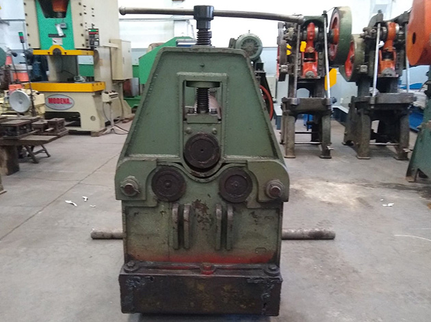 Cod.0853-U-Cilindradora-Curvadora-1500mm-06