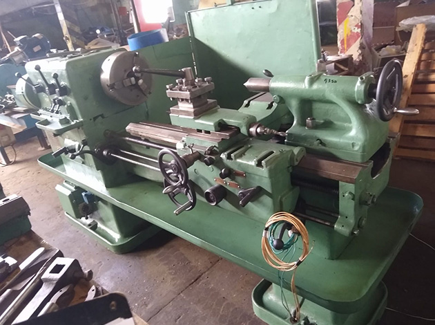 Cod.0935-U-Torno-paralelo-Progres-420-Modelo-MD420-04