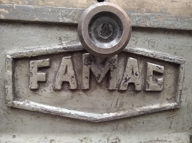 Cod.1048-U-Torno-Paralelo-Famag-SA-1000mm-08