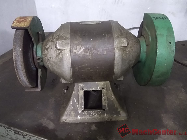 Cod.1247-U-Amoladora-doble-eje-1HP-02