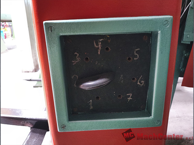 Cod.1318-U-Soldadora-de-punto-Maroni-10KVA-09