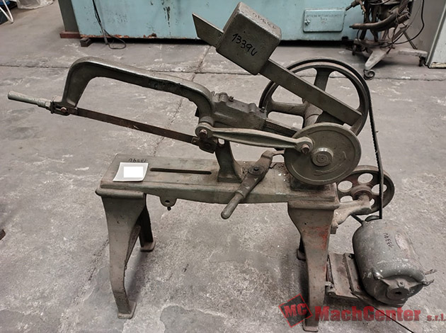 Cod.1339-U-Serrucho-Davica-05