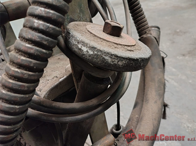 Cod.1350-U-Amoladora-pulidora-de-tripa-0,5HP-04