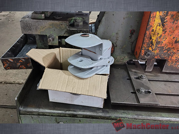 Cod.1366-U-Multipunzonadora-PEDDINHAUS-PEDDIMAX-600-ALEMANA-06