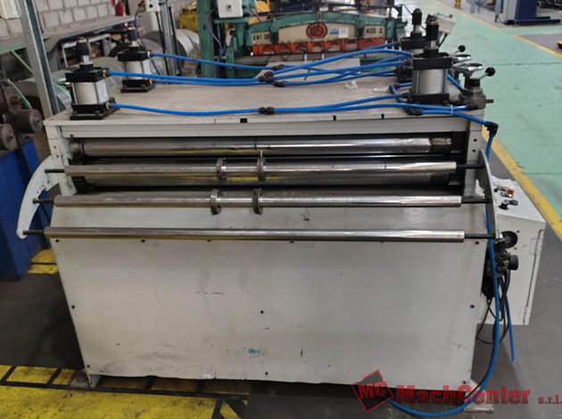 Cod.1533-U-Planchador-de-chapa-1270X0,5-3,2mm-01