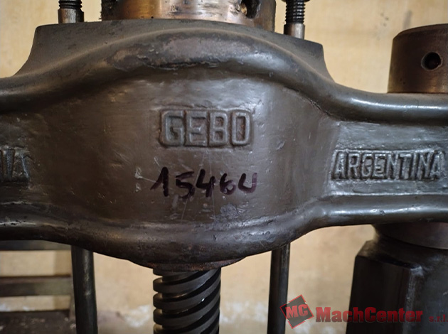 Cod.1546-U-Prensa-a-tornillo-06