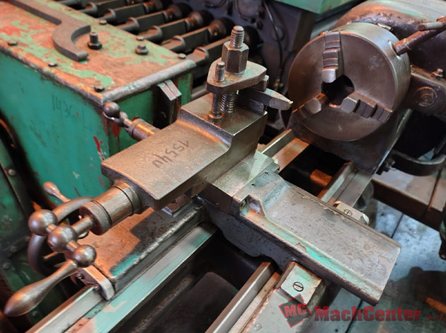 Cod.1554-U-Torno-Fahm-700mm-04