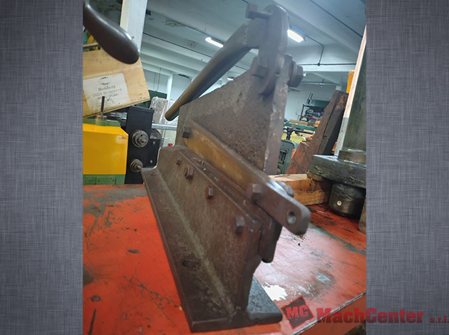 Cod.1560-U-Cizalla-manual-03