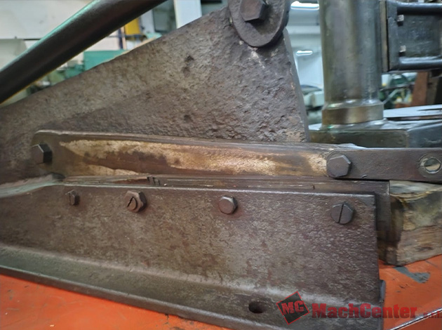 Cod.1560-U-Cizalla-manual-04