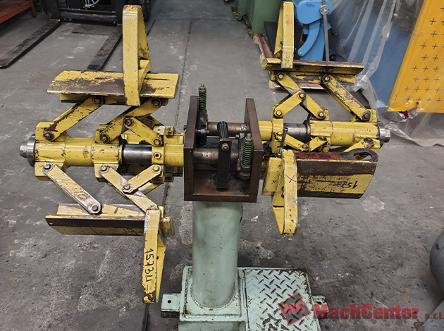 Cod.1573-U-Desbobinador-planchador-03