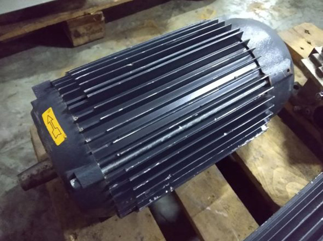 Cod.0772-U-Motor-eléctrico-trifásico-7,5HP-03