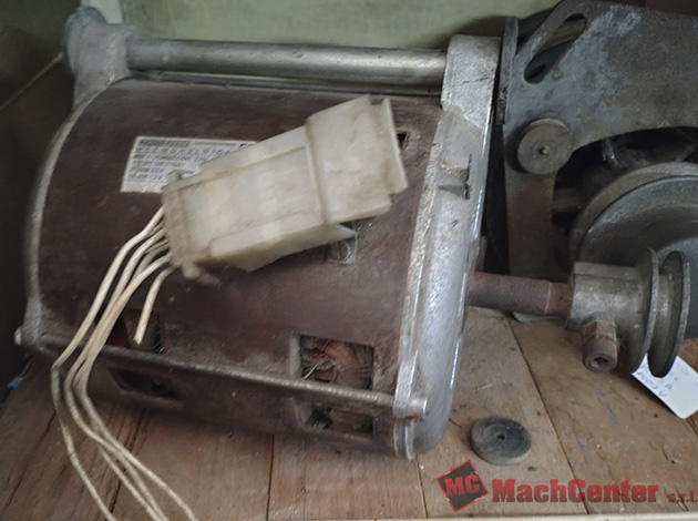 Cod.1408-U-Motor-monofásico-1,3AMP-03