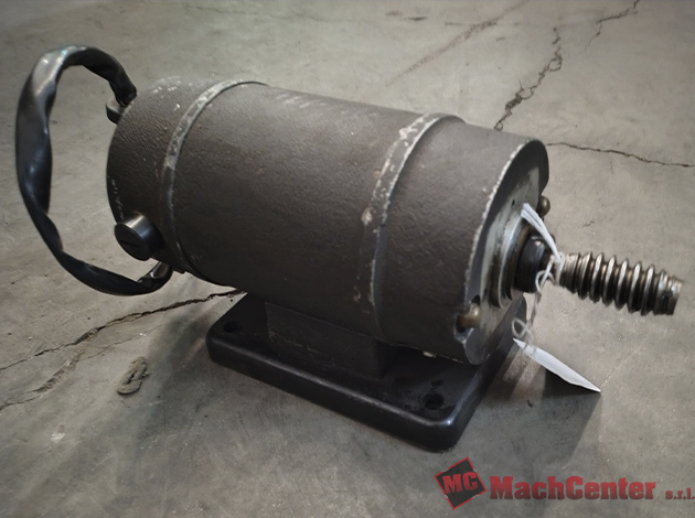 Cod.1411-U-Motor-monofásico-03