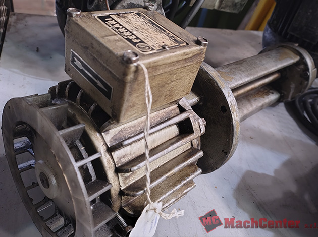 Cod.1419-U-Bomba-Trifásica-0,35AMP-03